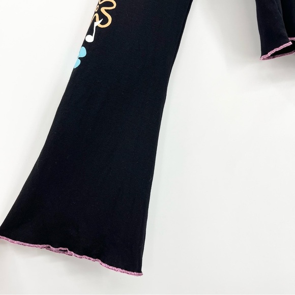 Dolls Kill X SpongeBob SquarePants Bell Sleeve Cropped Graphic Knit Tee - Picture 6 of 9